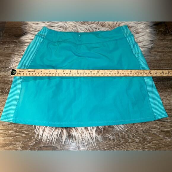 Soybu women’s skirt with built in shorts - Picture 7 of 10